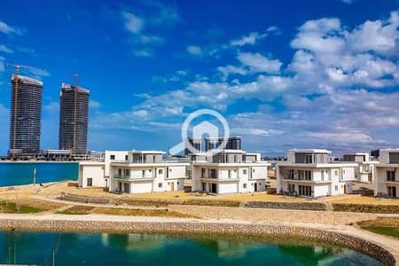 فیلا 4 غرف نوم للبيع في الساحل الشمالي، مطروح - 1. jpg