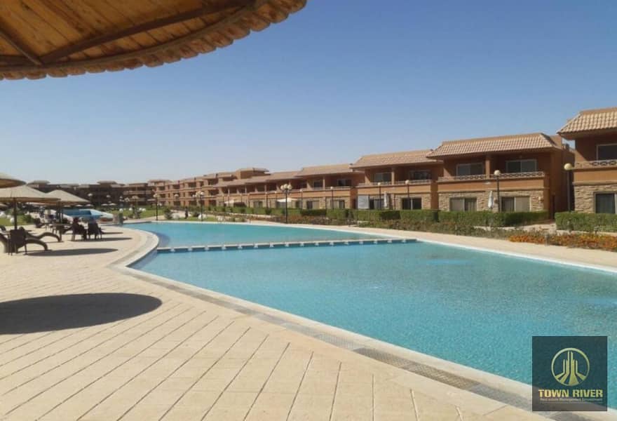 Chalet with the best location in Malibu Village, Ain Sokhna, with a distinctive view, and the village has all services: supermarket, restaurants, cafe - Widok 3