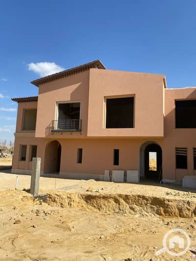 4 Bedroom Townhouse for Sale in Sheikh Zayed, Giza - 574c0526eddb5 - Copy. jpg