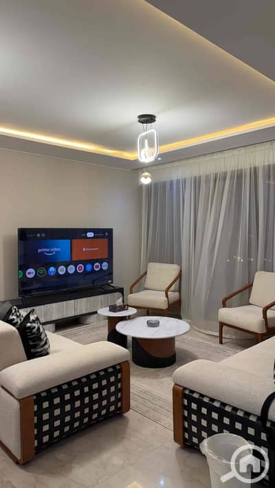 3 Bedroom Flat for Rent in Sheikh Zayed, Giza - 633779d6-cc2e-44bb-9949-fae241977403. jpg 3 Bedroom Flat for Rent in Sheikh Zayed, Giza - 633779d6-cc2e-44bb-9949-fae241977403. jpg