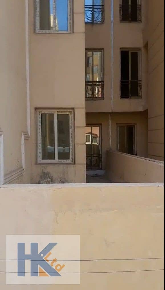 6 تراس. jpg