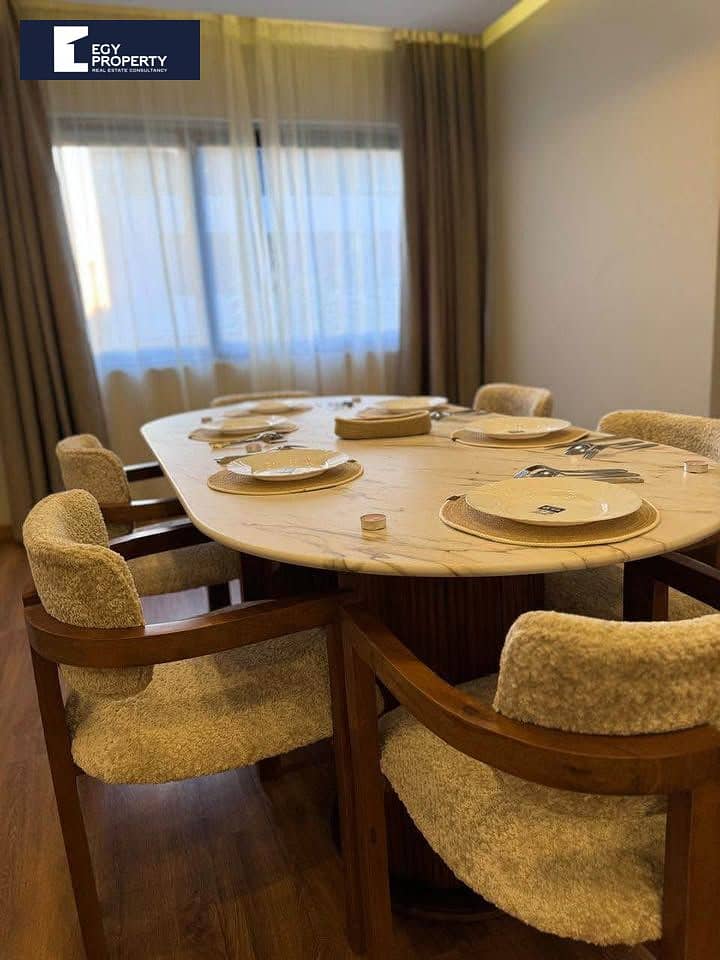 Fully Finished Duplex With a Private Garden for Sale in The Water Way, New Cairo - Widok 5