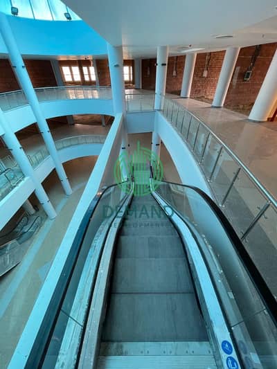 محلات تجارية للايجار في الشيخ زايد، الجيزة - IMG-20251012-WA0238. jpg محلات تجارية للايجار في الشيخ زايد، الجيزة - IMG-20251012-WA0238. jpg