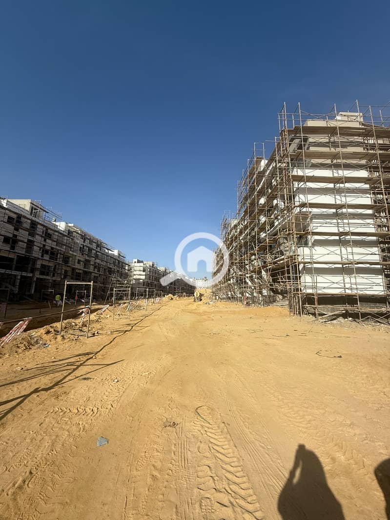 Distinctive apartment for sale in Sheikh Zayed, next to 205, directly on Al Bostan Axis, near Mall of Arabia and Nile University – Terrace Compound. – další