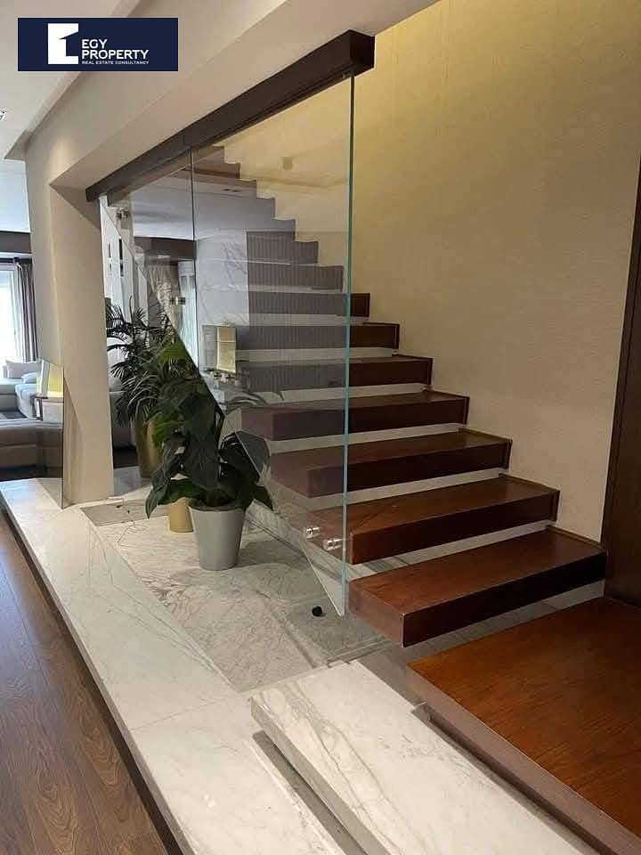 Fully Finished Luxury Villa for Sale in Cairo Gate Compound -Sheikh Zayed – pohled 3