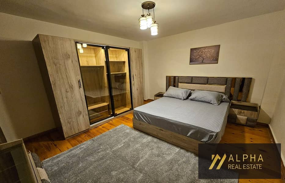 Fully Furnished Apartment for Rent in Retaj Compound New Cairo Featuring 2 Bedrooms and 2 Bathrooms with Modern Furniture and First Use in a Prime Loc – další