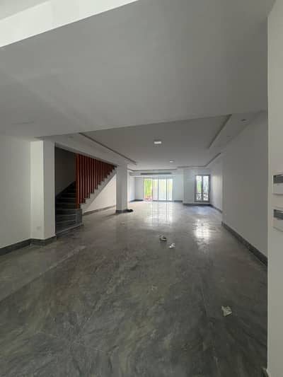 3 Bedroom Villa for Rent in New Cairo, Cairo - WhatsApp Image 2026-03-11 at 15.26. 32 (1). jpeg