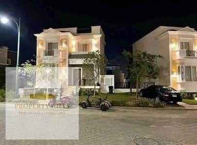 4 Bedroom Villa for Sale in New Capital City, Cairo - FB_IMG_1748118722602. jpg 4 Bedroom Villa for Sale in New Capital City, Cairo - FB_IMG_1748118722602. jpg