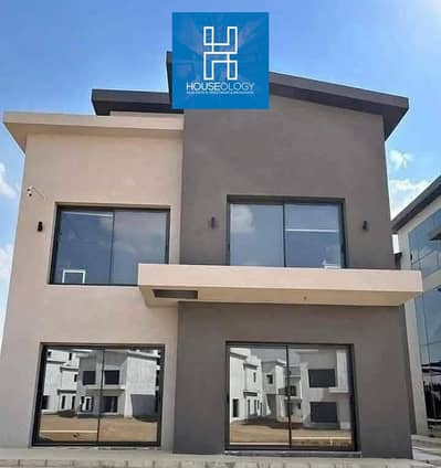 4 Bedroom Villa for Sale in New Cairo, Cairo - WhatsApp Image 2025-09-10 at 16.37. 19. jpeg 4 Bedroom Villa for Sale in New Cairo, Cairo - WhatsApp Image 2025-09-10 at 16.37. 19. jpeg
