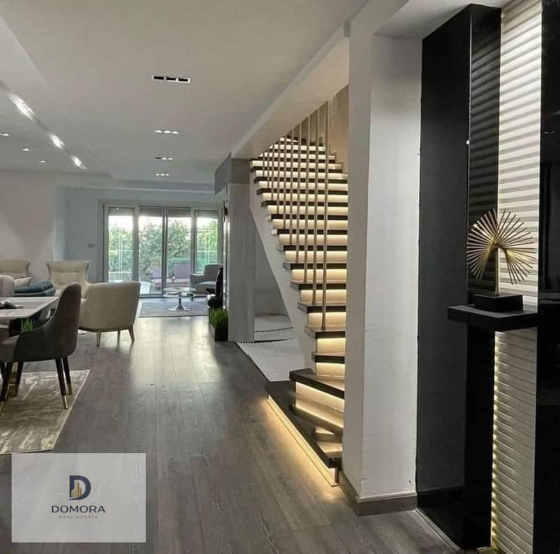 Villa for sale, ready for immediate delivery in a prime location in front of Cairo International Airport. - Widok 5