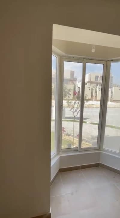 3 Bedroom Townhouse for Sale in 6th of October, Giza - Screenshot_20260318_132100_com. whatsapp. w4b_edit_1168219416796844. jpg 3 Bedroom Townhouse for Sale in 6th of October, Giza - Screenshot_20260318_132100_com. whatsapp. w4b_edit_1168219416796844. jpg