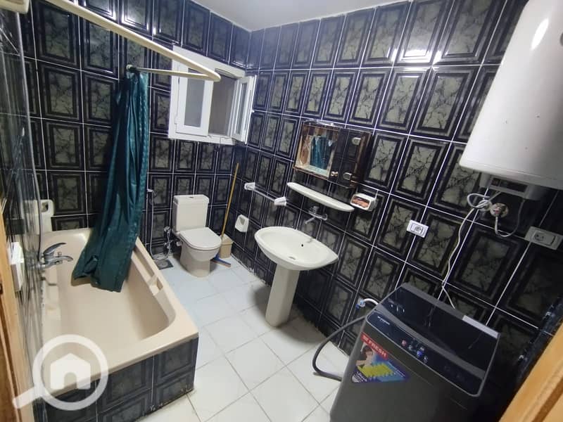 10 7aae57dd-0dc8-4423-b4ac-147f2bd336ac. jpg