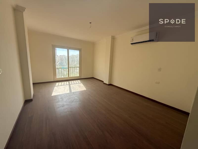Semi Furnished Luxury Apartment 3 Bedrooms in Promenade with Kitchen and ACs – pohled 3