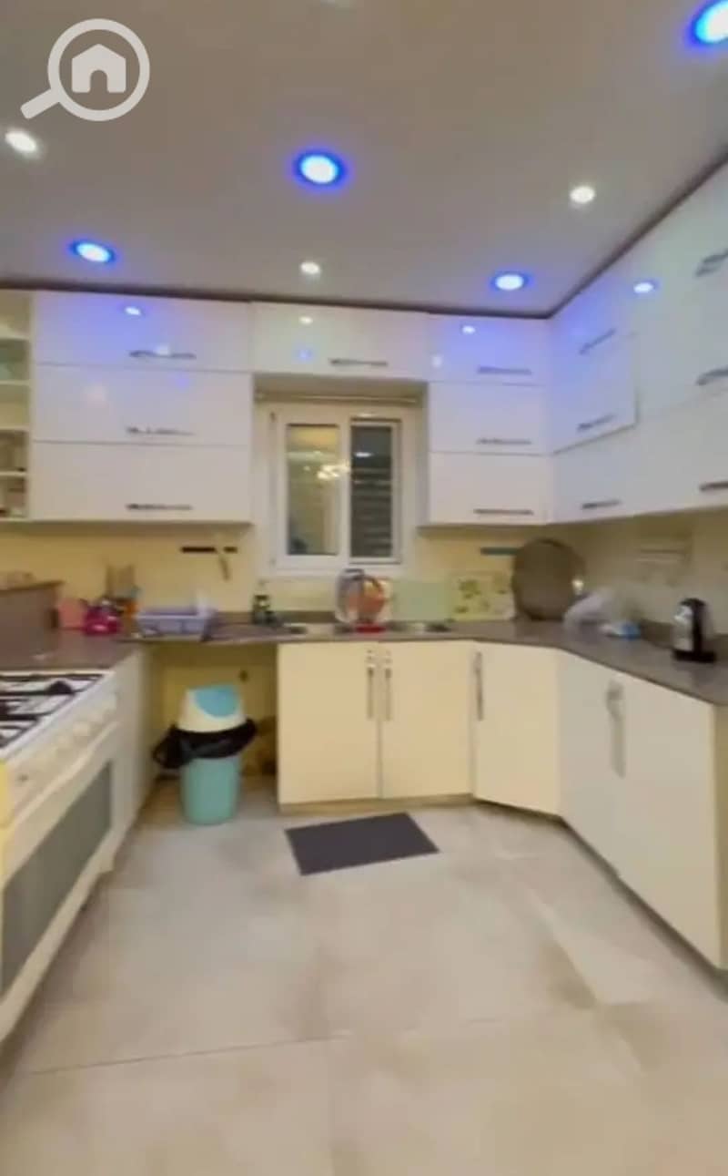 11 1000718249. jpg
