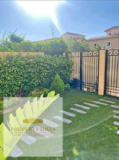 فیلا 4 غرف نوم للبيع في مدينة الشروق، القاهرة - 571126359_1311823384056456_75045389662488708_n. jpg