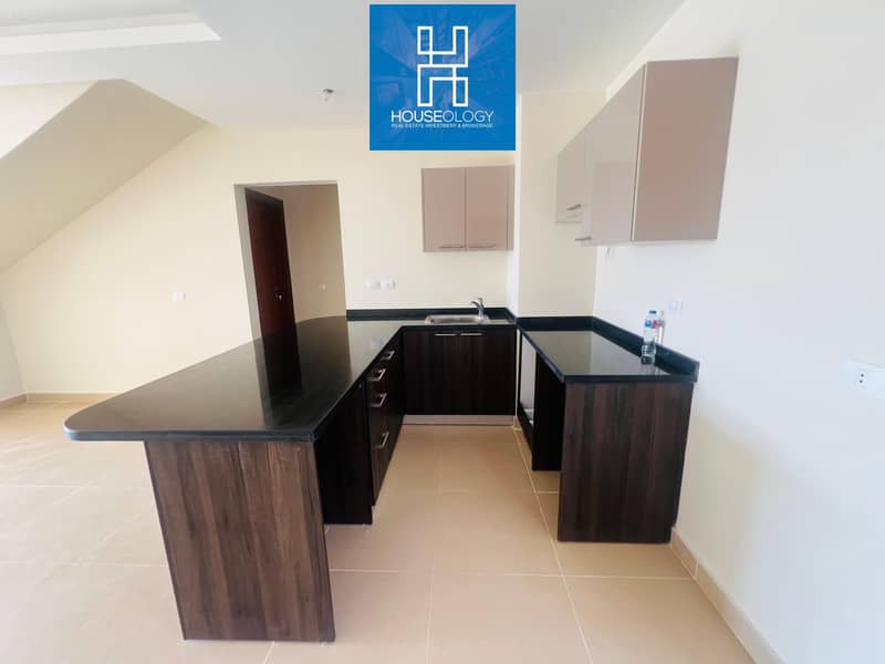 Senior Chalet, immediate delivery, fully finished, ready for living, first row lagoon at the lowest price in the market *AZHA AIN SOKHNA - TUCANA VILLAGE* - Mehr