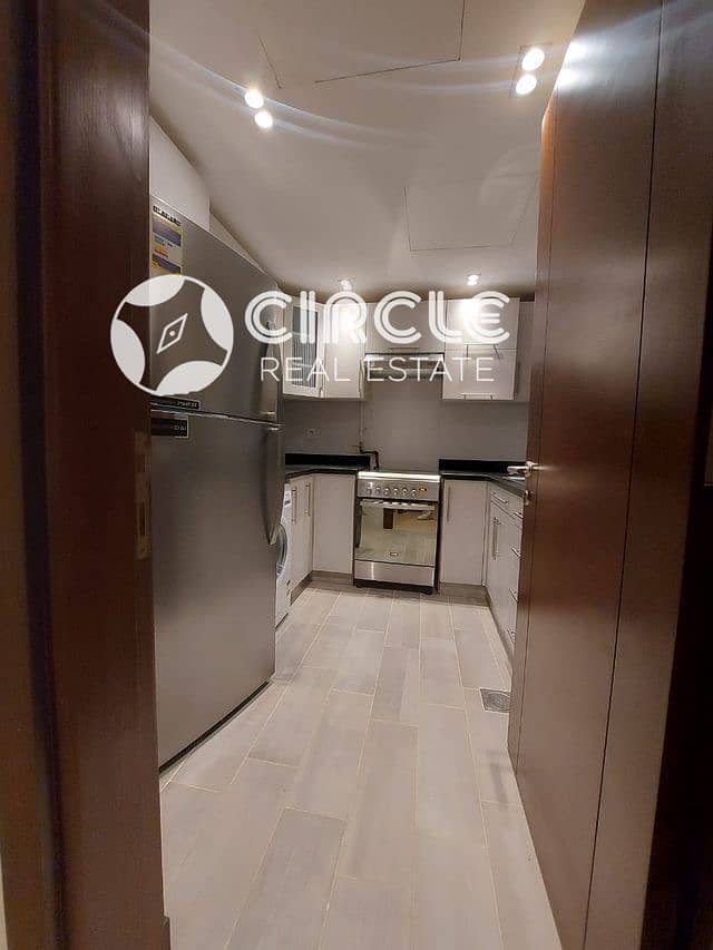 4 Image11. jpg