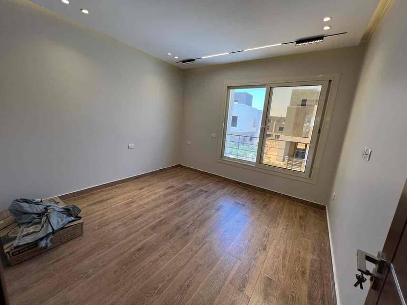 Townhouse Villa for Rent – The Crown, Palm Hills, Sheikh Zayed - Widok 3