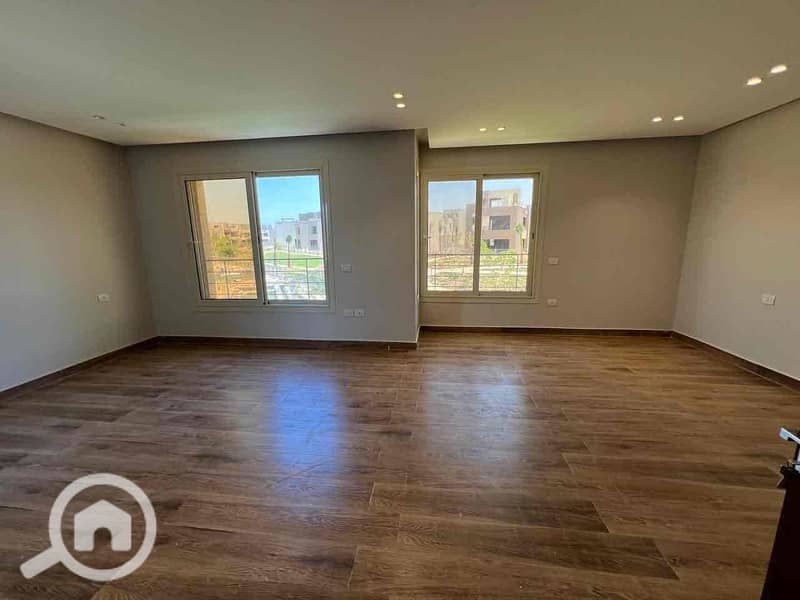 Townhouse Villa for Rent – The Crown, Palm Hills, Sheikh Zayed - Więcej