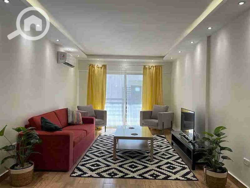Furnished apartment for rent in a compound directly on the Fayoum Road and a few minutes to the Egyptian Museum and the Ring Road 157m - Widok 2