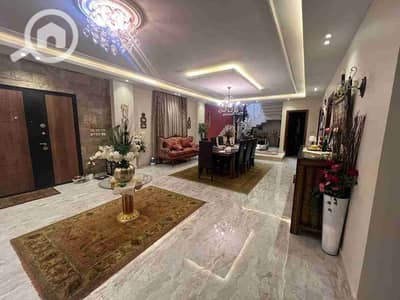5 Bedroom Duplex for Sale in 6th of October, Giza - 1000394085. jpg 5 Bedroom Duplex for Sale in 6th of October, Giza - 1000394085. jpg