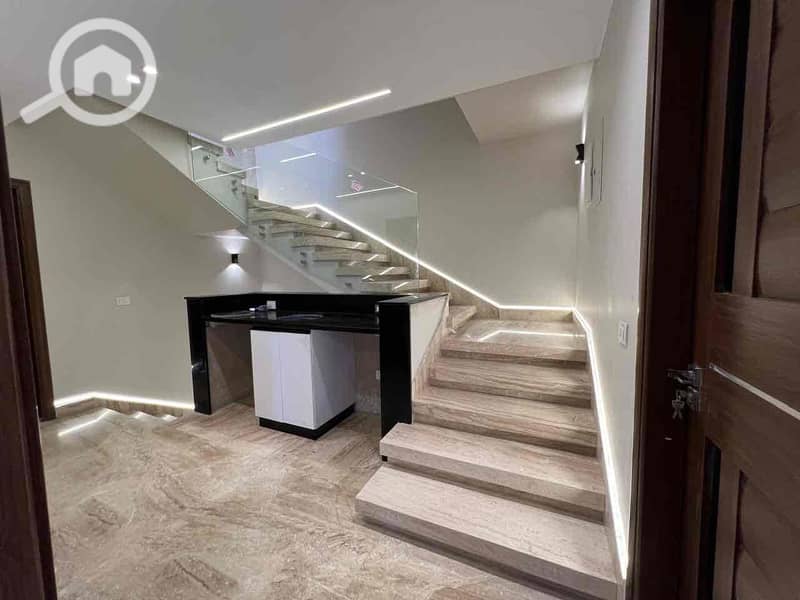 Townhouse Villa for Rent in The Crown Palm Hills - Widok 4