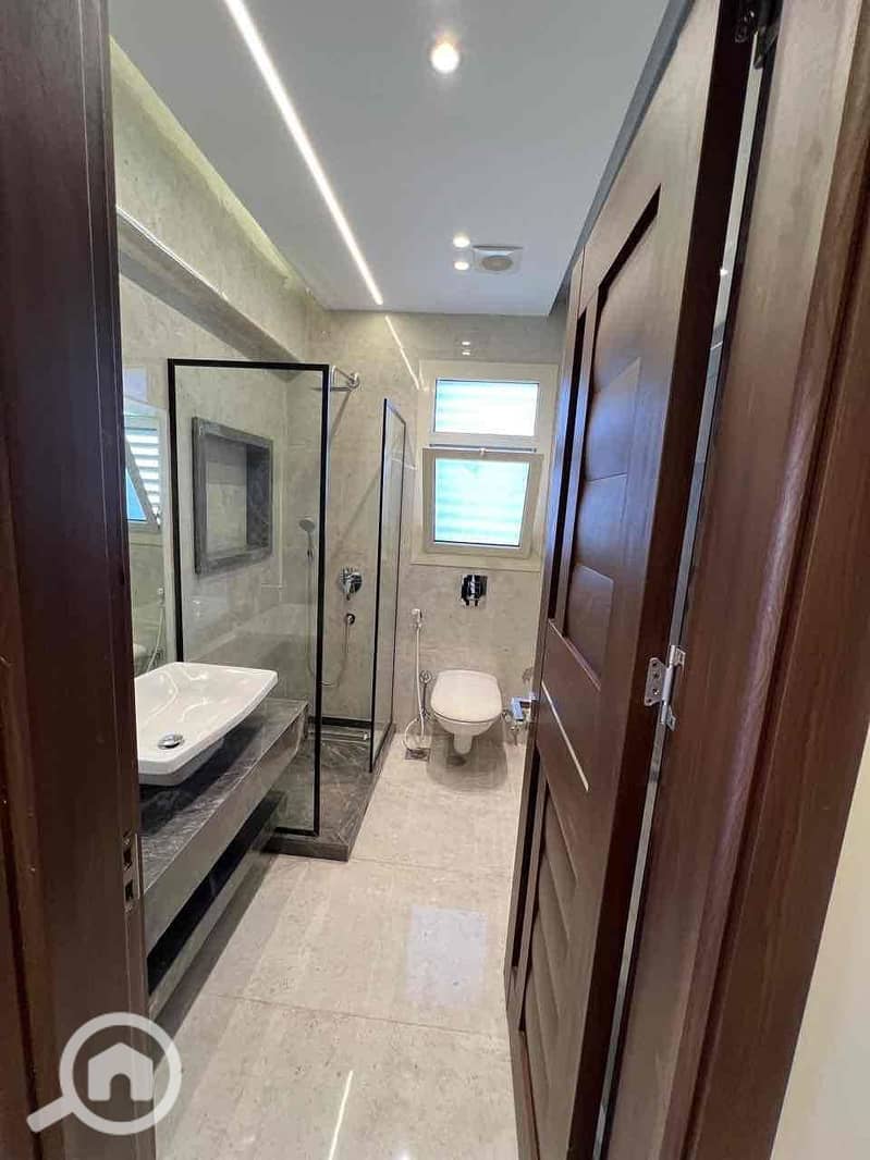 Townhouse Villa for Rent in The Crown Palm Hills - Widok 5