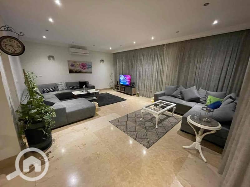 Furnished villa for daily rent in Sheikh Zayed, upscale location next to Arkan Mall - Bild 4