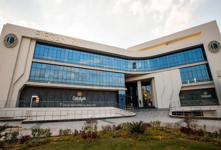 Office or clinic 70 Meters fully finished+AC`S at special price in Elegantry - Widok 3