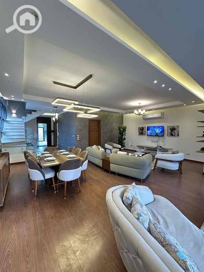 فیلا 4 غرف نوم للايجار في الشيخ زايد، الجيزة - f7f1333d-6558-4858-8546-bbd99add2c05. jpg فیلا 4 غرف نوم للايجار في الشيخ زايد، الجيزة - f7f1333d-6558-4858-8546-bbd99add2c05. jpg