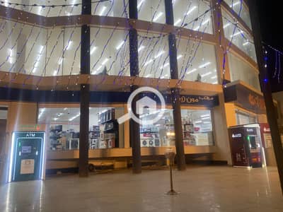 مجمع تجاري  للبيع في 6 اكتوبر، الجيزة - IMG_3611. JPG