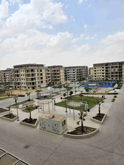 فلیٹ 4 غرف نوم للايجار في 6 اكتوبر، الجيزة - 20250601_134315. jpg