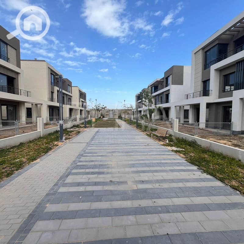 villa for Sale 253m (Palm Hills Alexandria) - Mehr