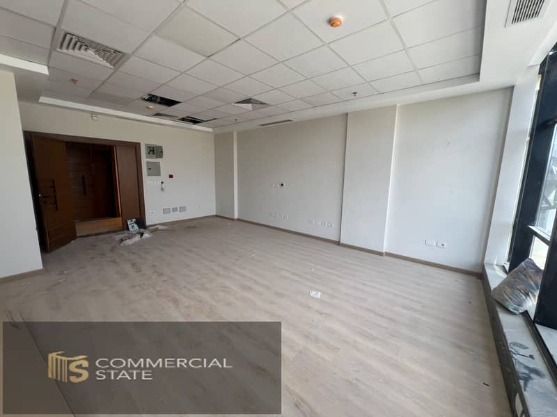 Finished Office at Side Walk 57m for Rent -New Cairo - Ansicht 4