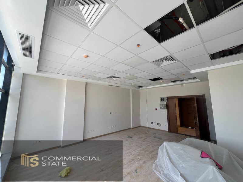 Finished Office at Side Walk 57m for Rent -New Cairo - Ansicht 5