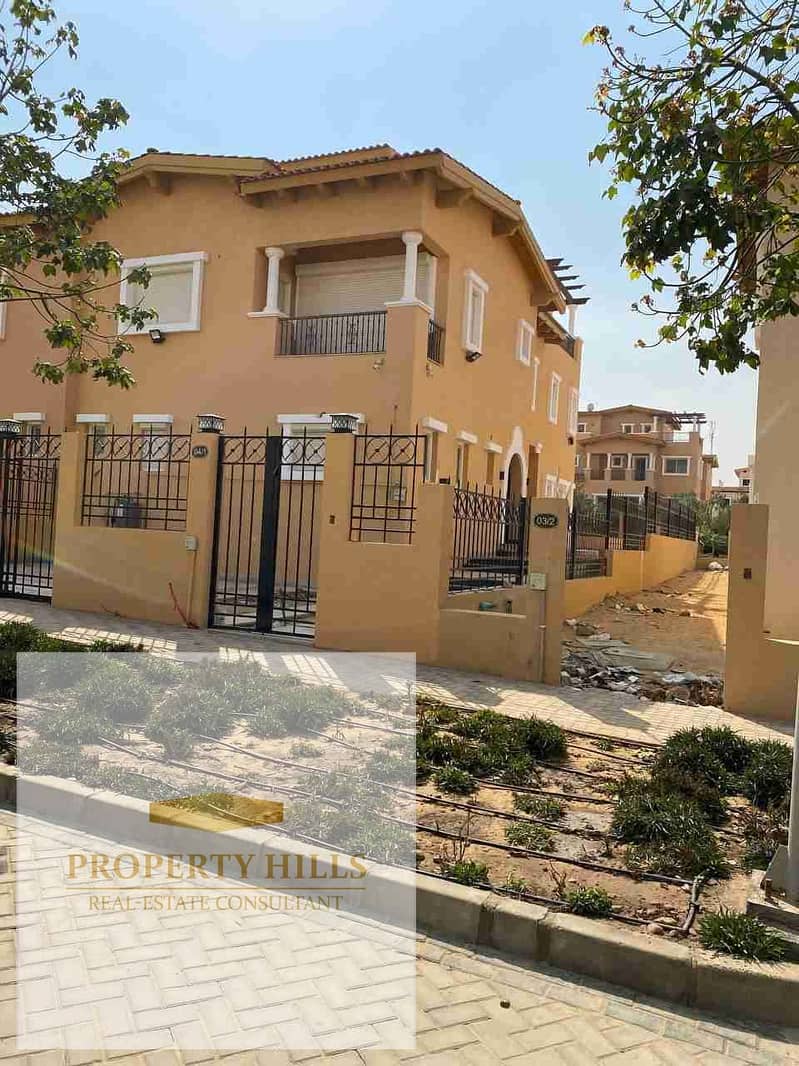Resale villa in Hyde Park with immediate delivery, fully finished, with open landscape view. - Więcej