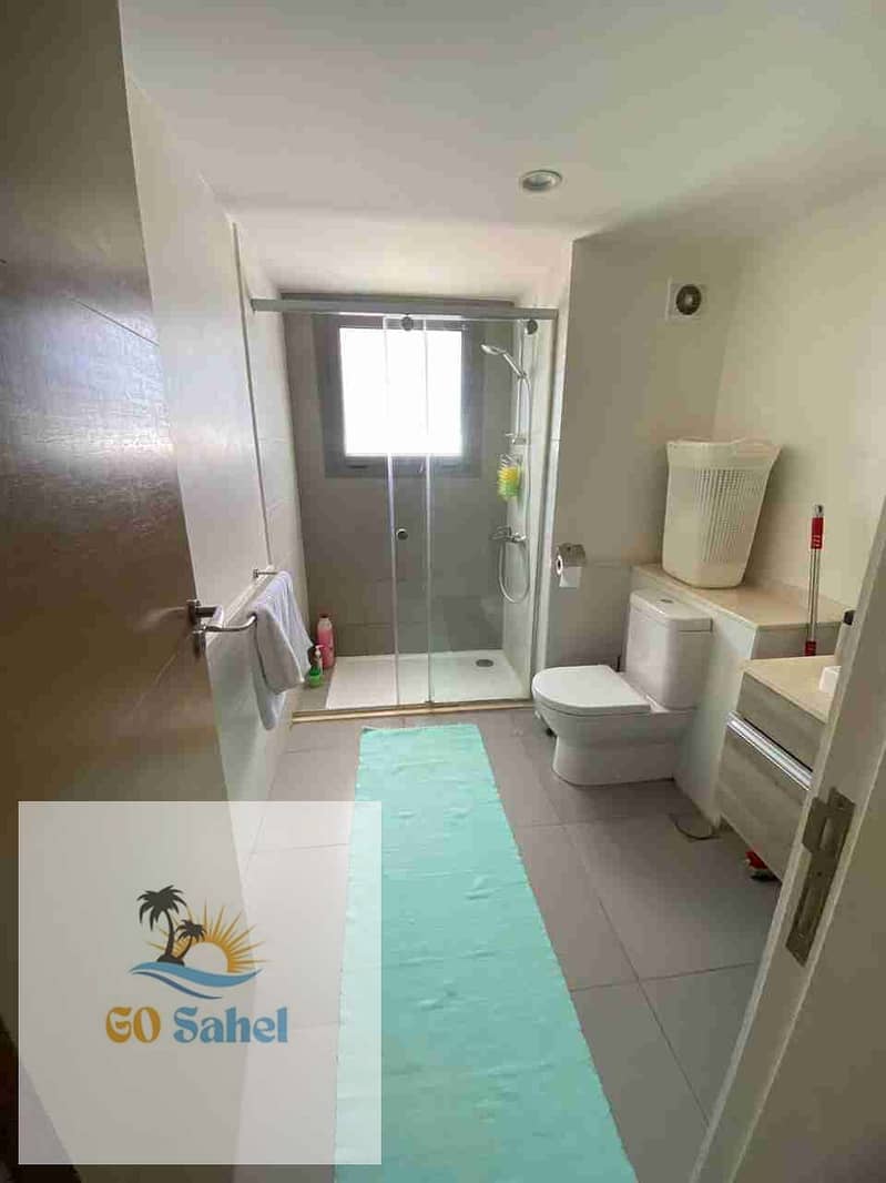 10 1000515175. jpg