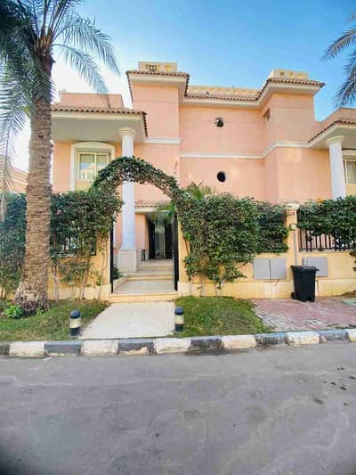 فیلا 6 غرف نوم للبيع في مدينة الشروق، القاهرة - 1001137481. jpg