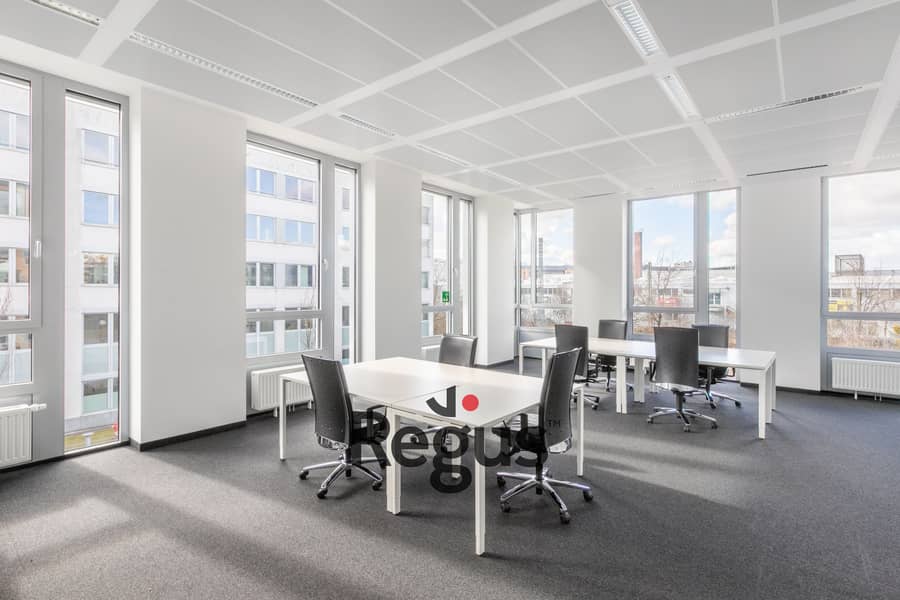 8 Regus Altezza 5787 Munich Germany Large Office 3. jpg
