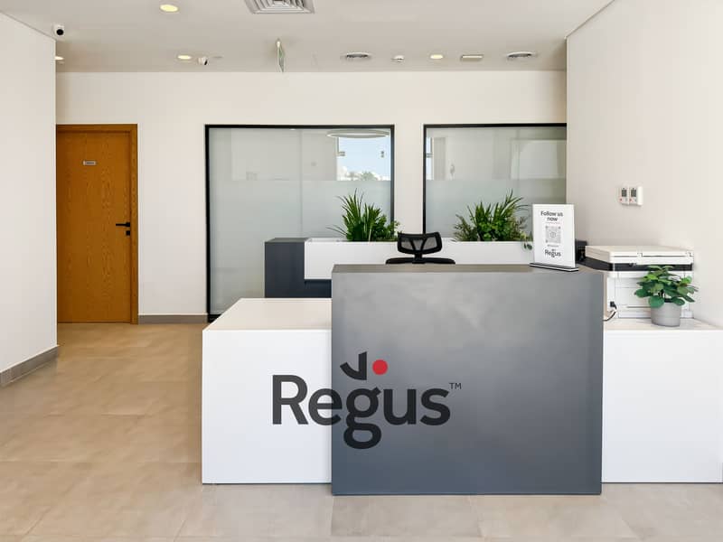 4 Regus_El Gouna, Fanadir_Egypt_Centre 8728_Reception 1. jpg