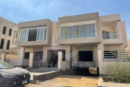 4 Bedroom Duplex for Sale in Katameya, Cairo - WhatsApp-Image-2024-08-28-at-5.23. 05-PM-1_1400x900-1170x785. jpg