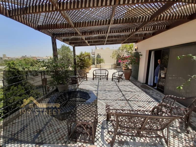 Luxury furnished penthouse for rent Sarayat Maadi stunning terrace with fountain and BBQ 3 bedrooms 4 bathrooms fireplace living hotel style finish pr - Ansicht 3