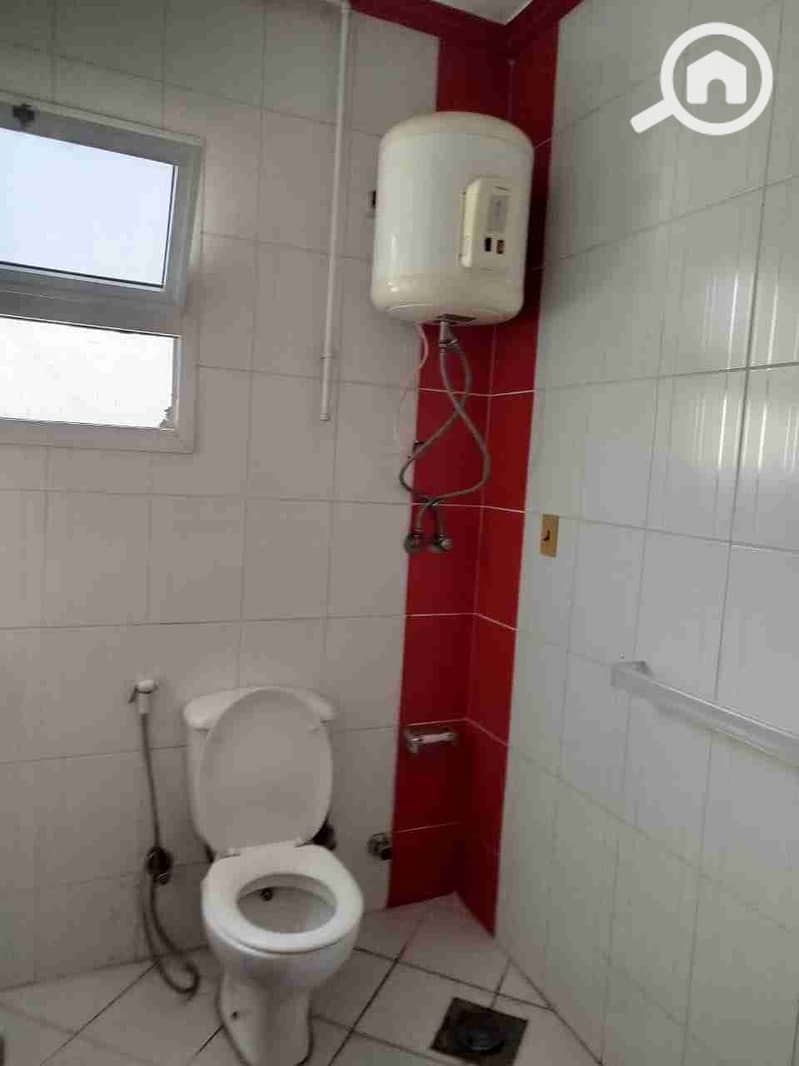 Next to Palmera Hotel in Ain Sokhna, Aquarius Village, first-floor chalet with furnishings near a swimming pool. - Aanzicht 4