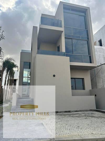 4 Bedroom Villa for Sale in New Cairo, Cairo - 641372876_2759098457768757_7814529377411926898_n. jpg 4 Bedroom Villa for Sale in New Cairo, Cairo - 641372876_2759098457768757_7814529377411926898_n. jpg