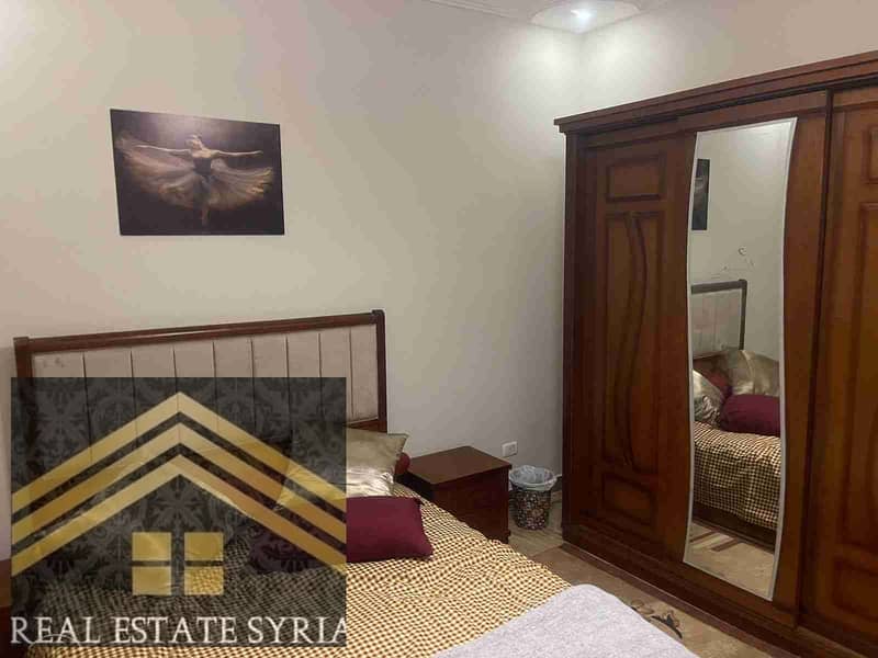 Furnished apartment for rent daily or monthly next to the Suez Road and the entrance to the City of Al-Shorouk, with a private entrance and an air-conditioned garden. - Bild 5
