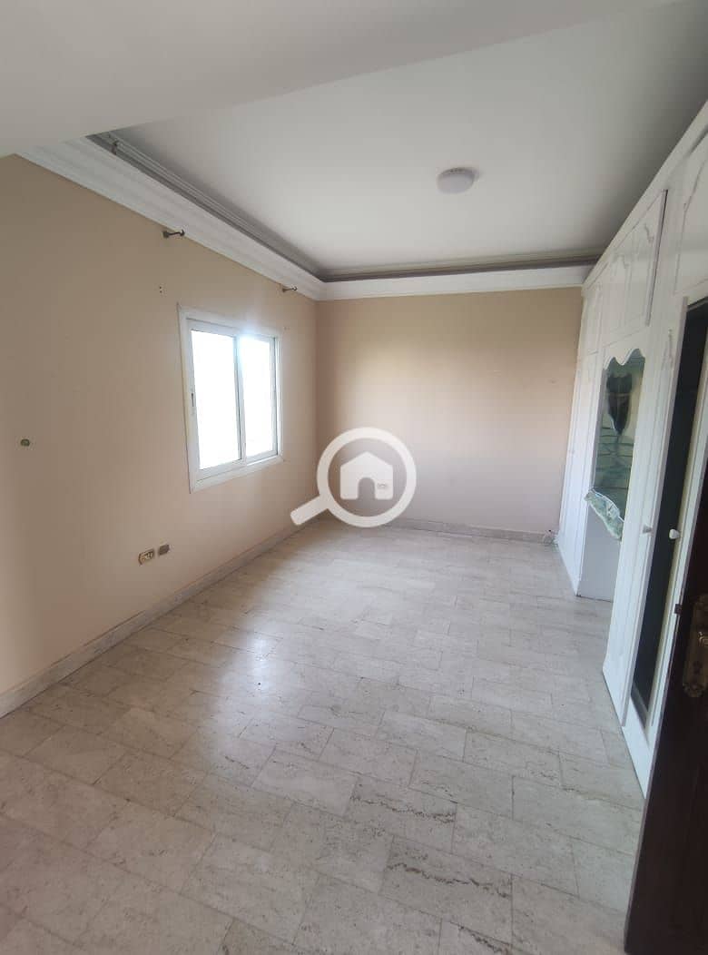 Corner townhouse for rent in Hadayek El Mohandeseen Large area + swimming pool + prime location - Widok 5