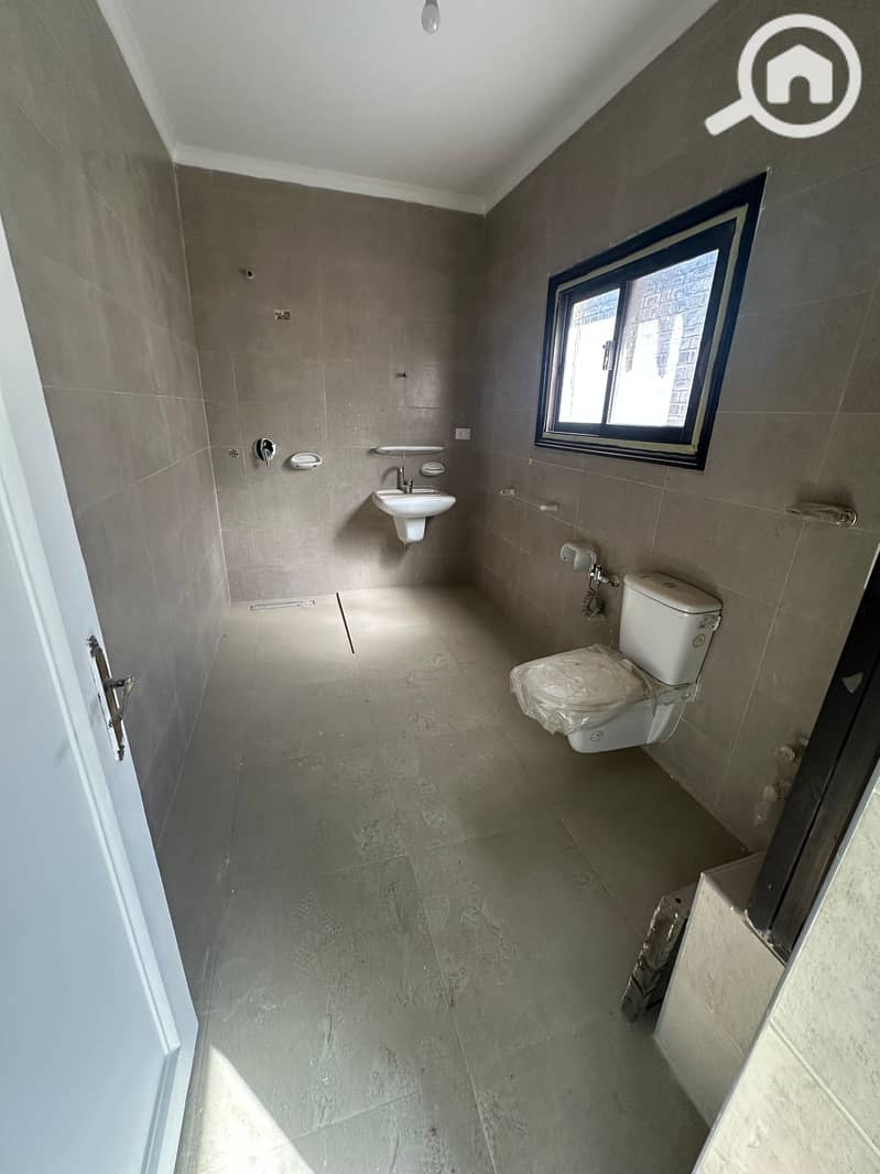 Office for rent in Maadi next to Grand Mall, 4 rooms - Ansicht 5