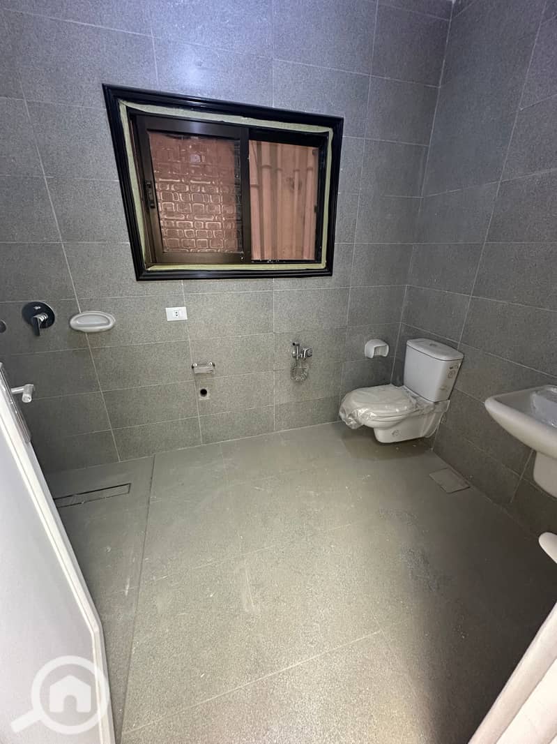 Office for rent in Maadi next to Grand Mall, 4 rooms - Ansicht 6