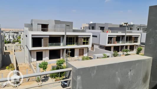 4 Bedroom Townhouse for Sale in Sheikh Zayed, Giza - WhatsApp Image 2022-10-01 at 10.33. 32 PM. jpeg 4 Bedroom Townhouse for Sale in Sheikh Zayed, Giza - WhatsApp Image 2022-10-01 at 10.33. 32 PM. jpeg