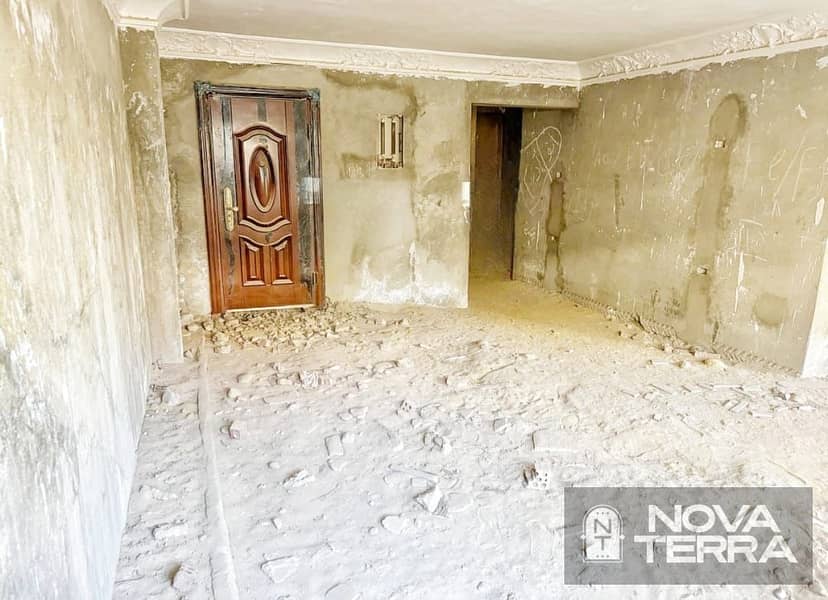 Standalone villa for sale in West Somed – Neighborhood 9 – 6th of October Corner plot with a clear sea view | 5000 sq m garden with usufruct rights - Ansicht 6